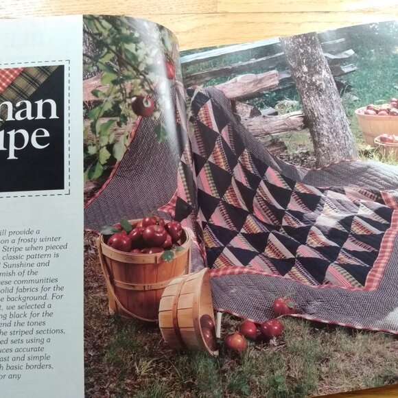 Vintage Quilting Sewing Patterns Book 14 Quilts 16 Small Projects Winter Warmers - Picture 7 of 13